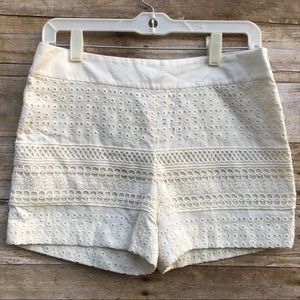 NWT $60 Riviera by Ann Taylor Loft Short Sz 00